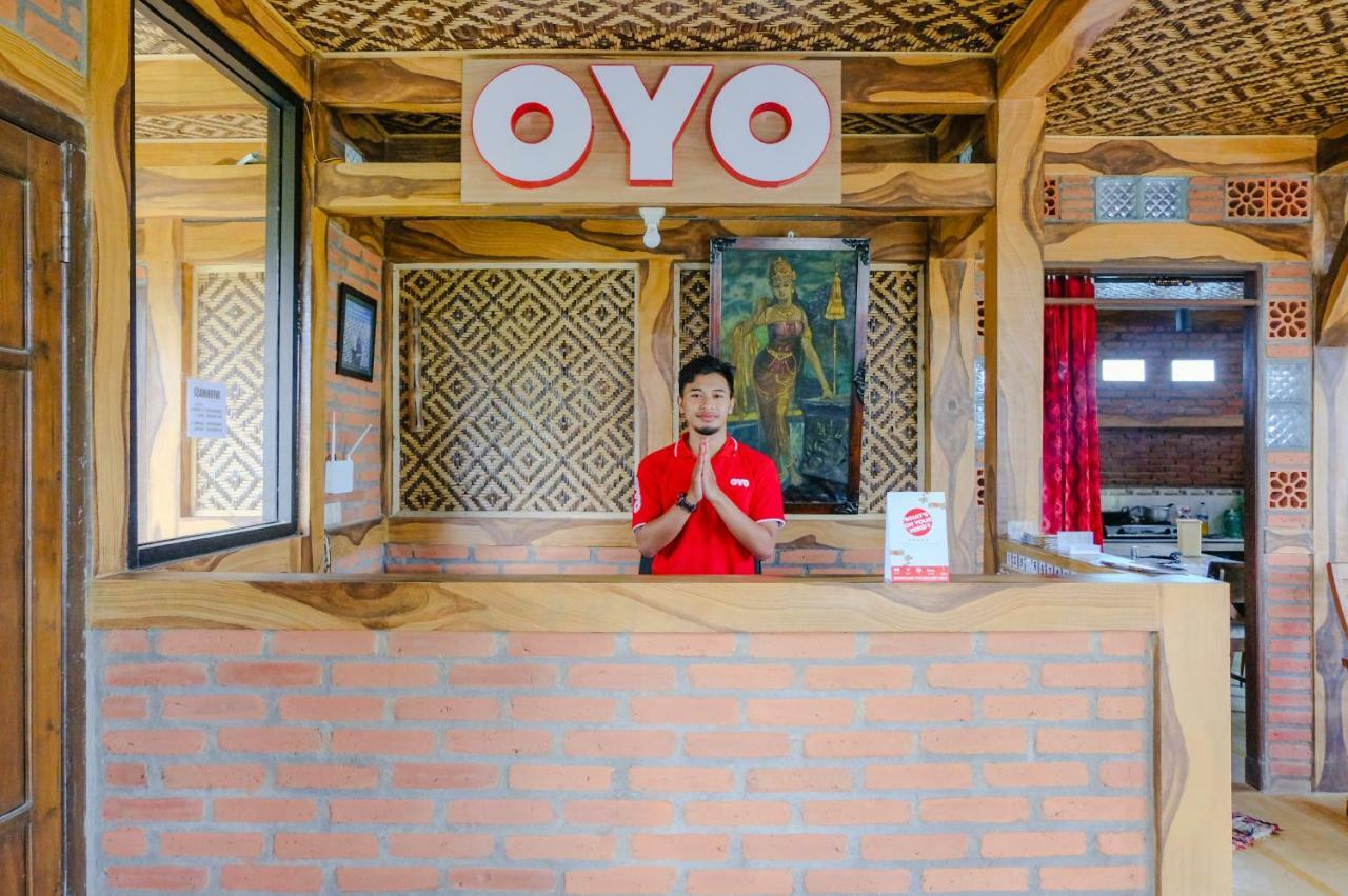 Oyo 774 Villa 007 Sengkaling Malang Ngoại thất bức ảnh